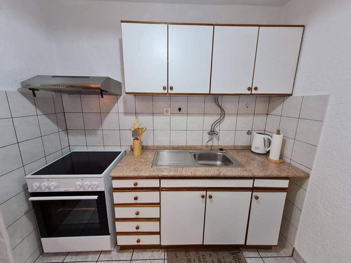 Apartment Marinera Сень Экстерьер фото
