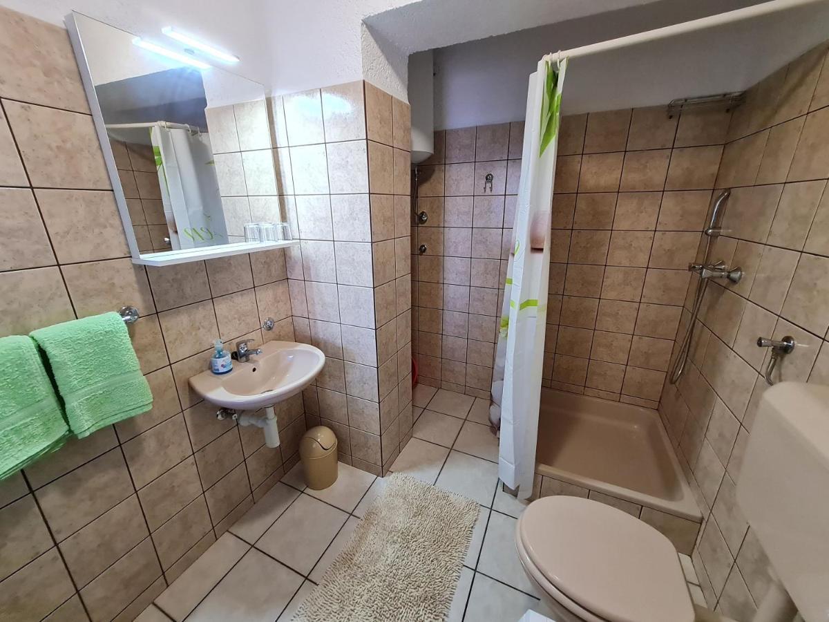 Apartment Marinera Сень Экстерьер фото